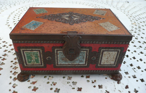 Ancienne boite timbres des - ancienne,