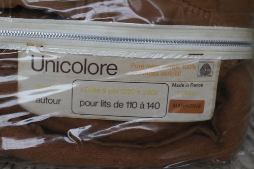 Unicolore couverture de - couverture,
