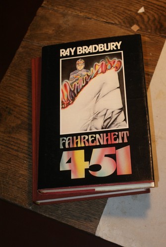 Ray bradbury fahrenheit - ray, 451
