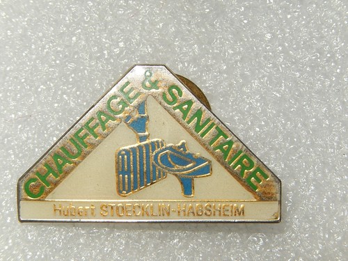 Pin chauffage sanitaire - pin's,