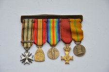 Belgique: Rare Barrette de 5