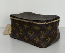 Louis Vuitton Packing Cube PM