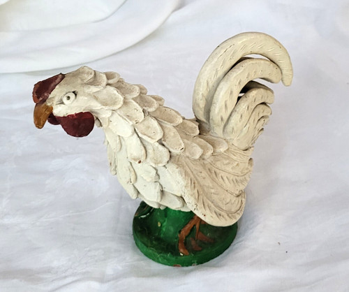 Ancienne statue poule - poule, terre