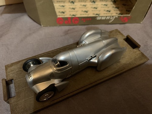 Auto union recordwagen - 1/43,