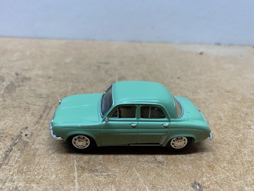 Universal hobbies renault - hobbies,