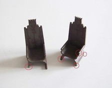 Playmobil (L11c07) MIDDLE AGES - Set of 2 Dark Brown Armchair Seats 3450 Broken