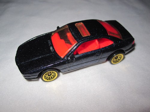 Hot wheels bmw 850i - hot,