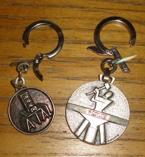 Porte clé atal et stafor - porte,