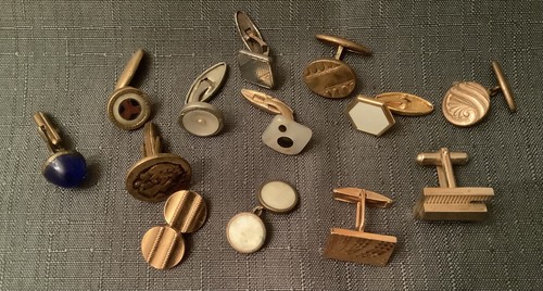 Lot boutons manchettes - de,