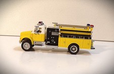 camion de pompier jaune - ho