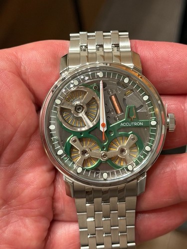 Accutron spaceview 2020 - spaceview,