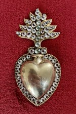 Ancien reliquaire ex voto