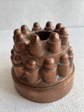 Ancien moule à gâteaux en