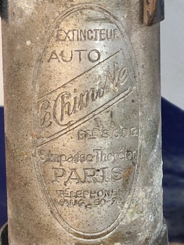 Extincteur chimiste auto - extincteur, le