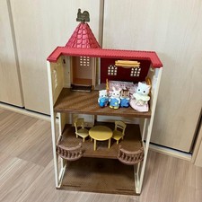 Sylvanian Families Red Roof Cosy Cottage avec ascenseur