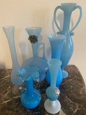 6 VASES EN OPALINE COULEUR