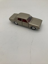 Tomica Toyota New Crown N 32
