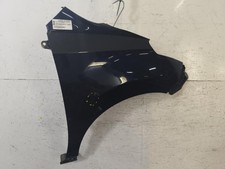 Aile avant droit TOYOTA URBAN