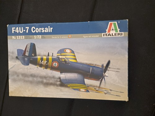 Kit f4u corsair - kit, 1:72