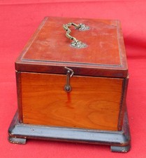 PHONOGRAPHE LA CIGALE CAISSE / GRAMOPHONE