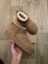 UGG Ultra Mini Classic Beige