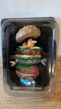 PLASTOY FIGURINE RESINE GASTON LAGAFFE HOMME SANDWICH