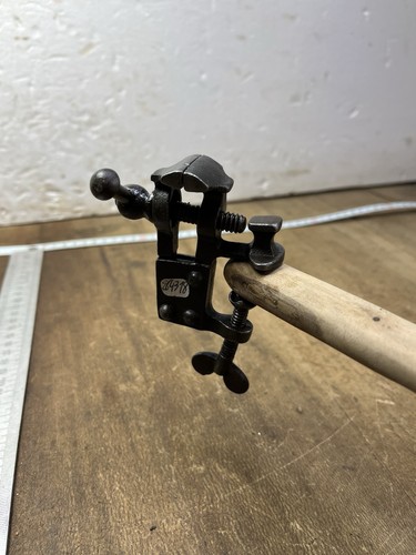 Old tool outil - old,
