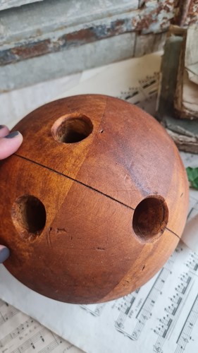 Ancienne grosse boule bois - en,