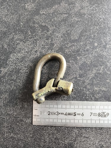 Ancien cadenas laiton - en,