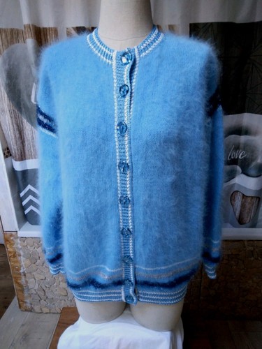 Magnifique pull angora bleu - magnifique,