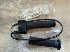 POIGNEE DE GAZ ACCELERATEUR