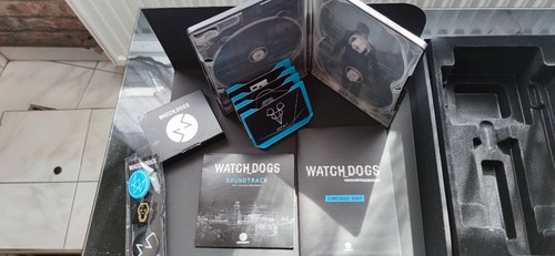 Collector watch dogs - collector,