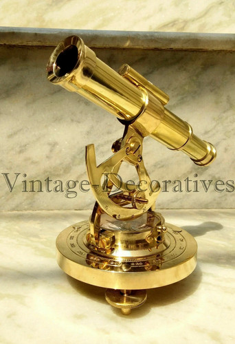 Boussole télescope