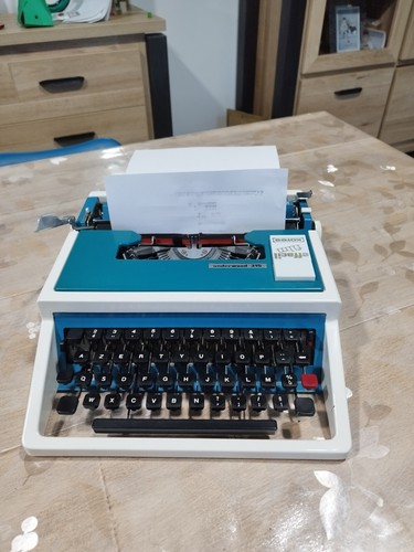 Rare machine écrire - rare, à