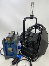 Arri 575W Compact HMI Avec Ballast, Câble De Tête Et Ampoule