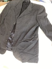 GIAN ALBERTO CAPORALE VESTE