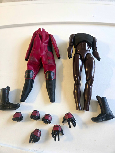 Hot toys marvel - marvel, 1/6