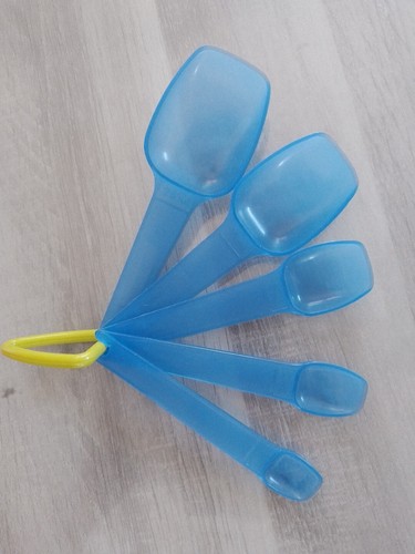 Tupperware 5 petites - 5,