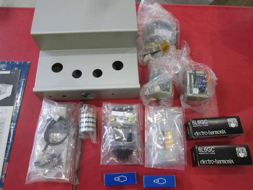Japan 8200 tube amp - ek,