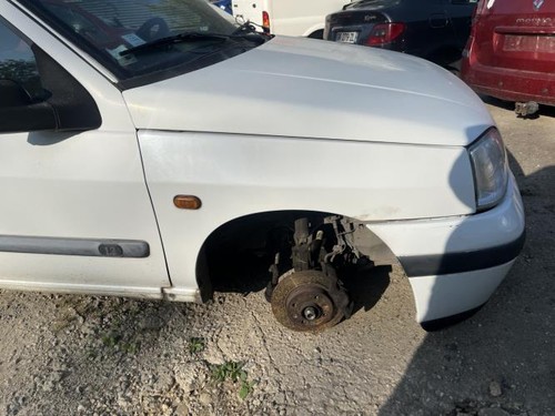 Aile avant droit renault clio - droit,