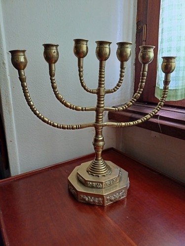 Chandelier bronze menorah 7 - en,
