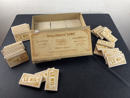 Antique nil advertising - le,