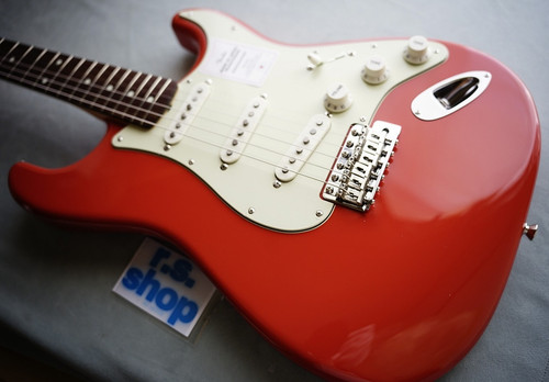 Fender made japan - fender,