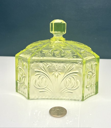 Artdeco rare cloche hexagonale - rare,