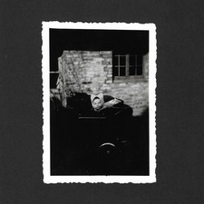 Bébé poussette mignon cute