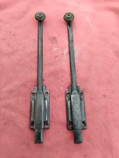 2 Ancien  verrou  targette  a