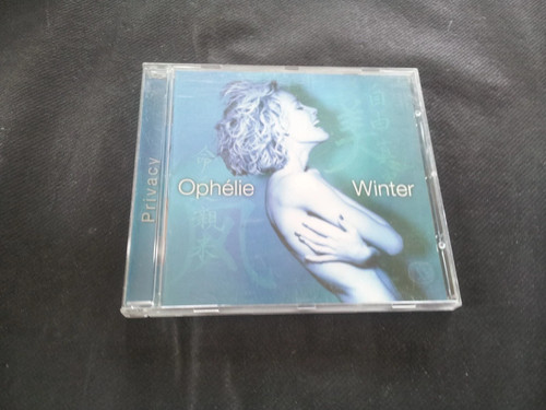 Ophélie winter - -, –
