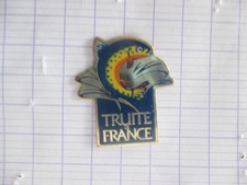 pin's TROUT FRANCE FISHING fish