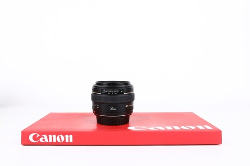 Objectif canon 4 usm - mm, f1,4