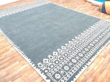 Dernier tapis moderne